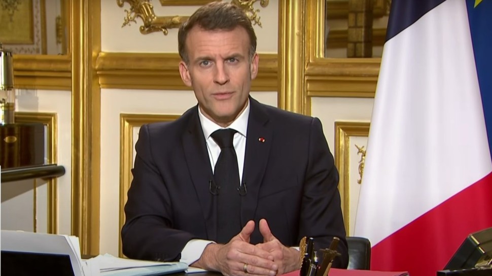 Emmanuel Macron invocă încălcarea dreptului internațional Nu trebuie să jelim dictatorii care își omoară propriul popor