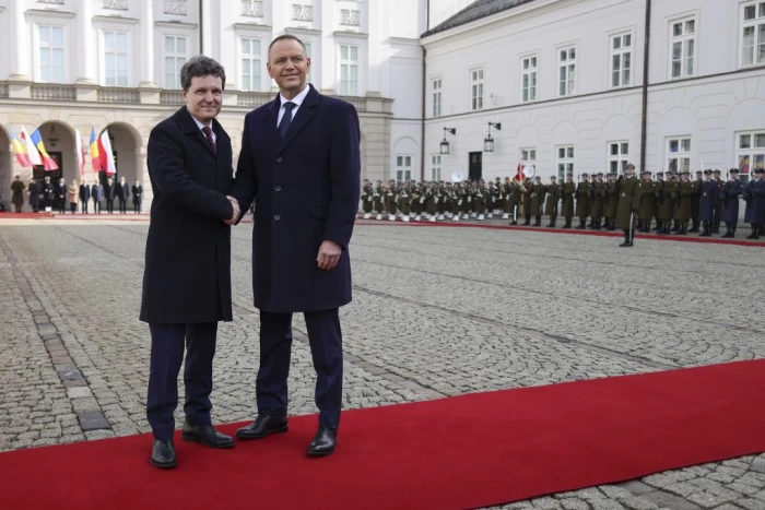 Nicușor Dan și Karol Nawrocki, președintele Poloniei