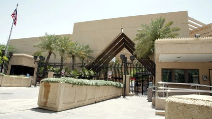 Explozie la ambasada SUA din Riad după un atac cu drone. Ambasadele din Kuweit și Arabia Saudită. Plecarea obligatorie a personalului guvernamental american neesențial