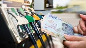 Preț carburanți 22 aprilie. Benzina și motorina sunt din ce în ce mai ieftine