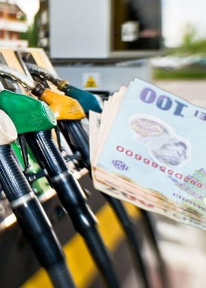 Preț carburanți 22 aprilie. Benzina și motorina sunt din ce în ce mai ieftine