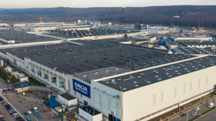 Investiția așteptată de 30 de ani la Uzina Dacia capătă contur Cererea făcută direct de Renault devine realitate