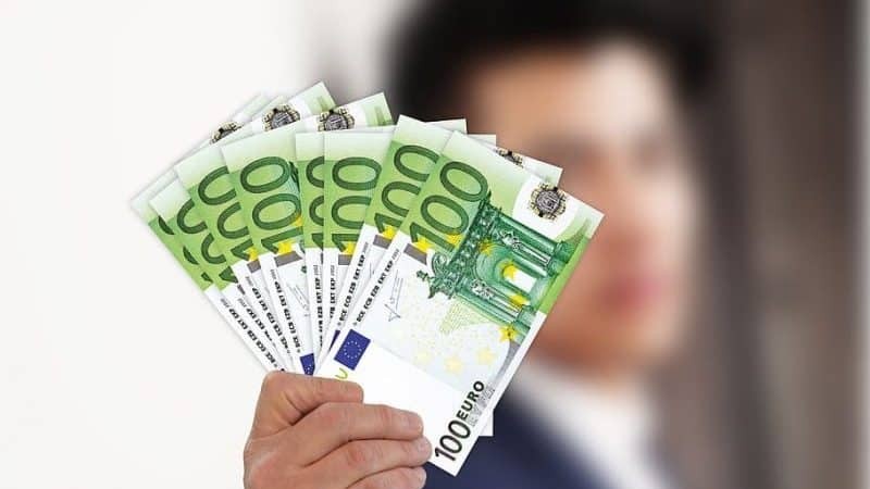 Finanțare de 70.000 de euro pentru români. Dosarele se pot depune chiar în această perioadă