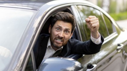 Platformă pentru reclamarea șoferilor nervoși. Orice șicanare în trafic poate fi sesizată