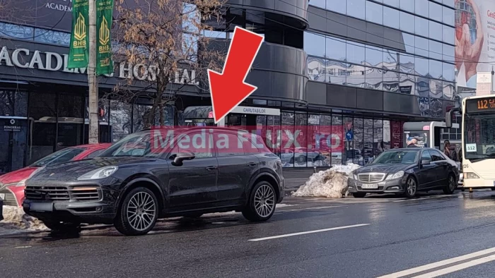 PAPARAZZI Doamna Oțil face orice pentru sănătatea familiei. Gabriela Prisăcariu a blocat o stație de autobuz și o bandă de circulație pentru o vizită la farmacie FOTO