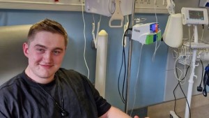 Un actor de doar 28 de ani a dezvăluit că se află în ultimele clipe din viață. Mesajul sfâșietor i-a întristat pe fani