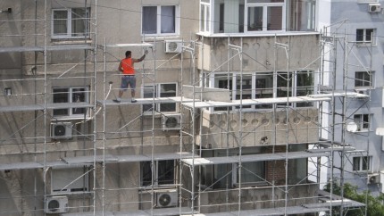 Fonduri pentru reabilitarea blocurilor școlilor și clădirilor publice. Ministerul Dezvoltării anunță finanțarea a 100 de proiecte