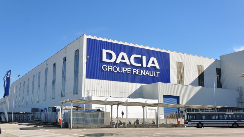 Conducerea Dacia recunoaște colapsul provocat de criza economică Piața este deprimată pentru că întreaga țară este deprimată. Va fi un 2026 dificil va fi foarte dur