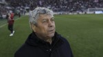 Colecţia personală a lui Mircea Lucescu expusă la Muzeul Fotbalului. Cu cât se vând autografele antrenorului