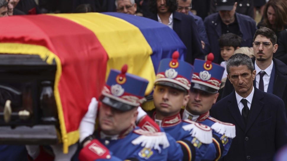 Ultimele cuvinte rostite de Răzvan Lucescu în timpul slujbei de înmormântare a tatălui său. Cum se simțea Mircea Lucescu în ultima perioadă