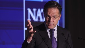 Mark Rutte despre drona intrată în spațiul aerian al Estoniei Avioane F-16 românești au doborât drona. Reacții și la nivel european