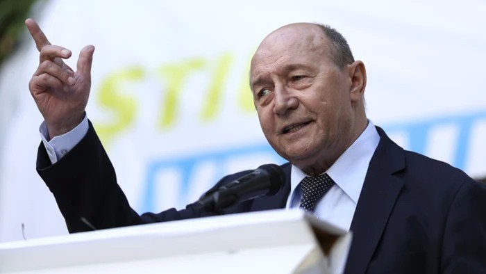 Cum poate România să nu ajungă la o adevărată criză a carburanților. Traian Băsescu E o mare eroare