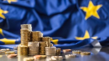 Previziuni economice crunte pentru economia UE Încetinire a creșterii economice din cauza șocului energetic