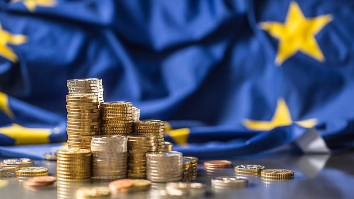 Previziuni economice crunte pentru economia UE Încetinire a creșterii economice din cauza șocului energetic