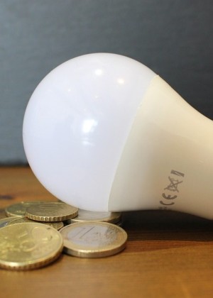 Măsuri de sprijin în energie pe fondul scumpirilor. Comisia Europeană vine cu recomandări pentru țările membre UE