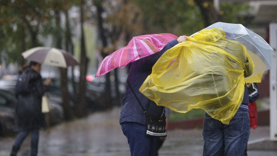 Cod portocaliu și galben în România. Alerte meteo ANM marți și miercuri ...