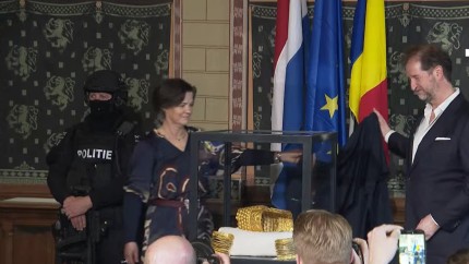 UPDATE Ministerul Justiției Suntem foarte mulțumiți. Suspecții au încheiat acorduri cu sistemul judiciar. Coiful dacic de la Coțofenești și două brățări au fost recuperate LIVE VIDEO