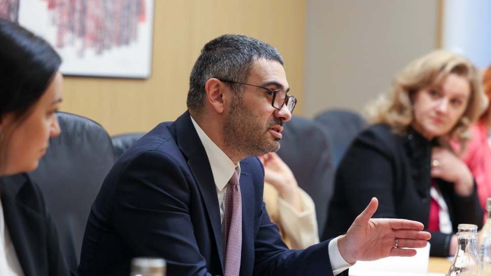 Controale și sancțiuni la angajați și angajatori. Ministrul Florin Manole anunță ce măsuri pregătește pentru combaterea muncii la negru