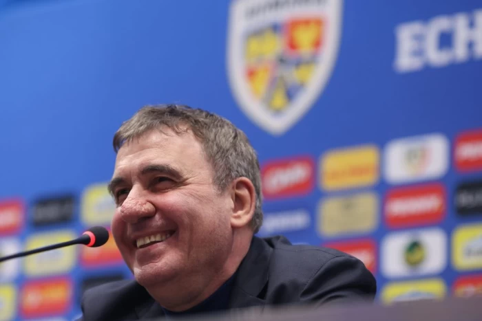 Gică Hagi ca fiind noul selecționer al echipei naționale de fotbal, la sediul FRF din București, 20 aprilie 2026. Inquam Photos / George Călin