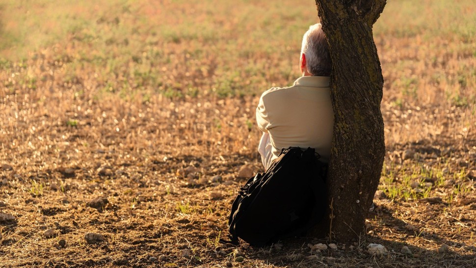 Cum afectează singurătatea creierul. Rolul important în pierderea memoriei