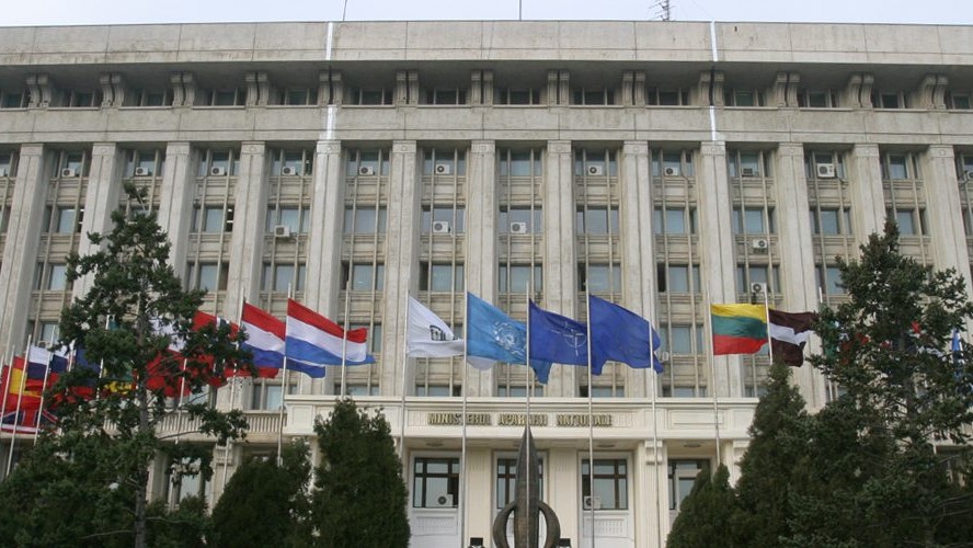 Analize la Ministerul Apărării privind situația din Iran. Ministrul Radu Miruță România nu mai stă deoparte joacă la masa mare