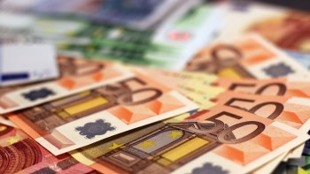 Ungaria se pregătește să treacă la moneda Euro. Noua echipă a lui Peter Magyar face deja planurile