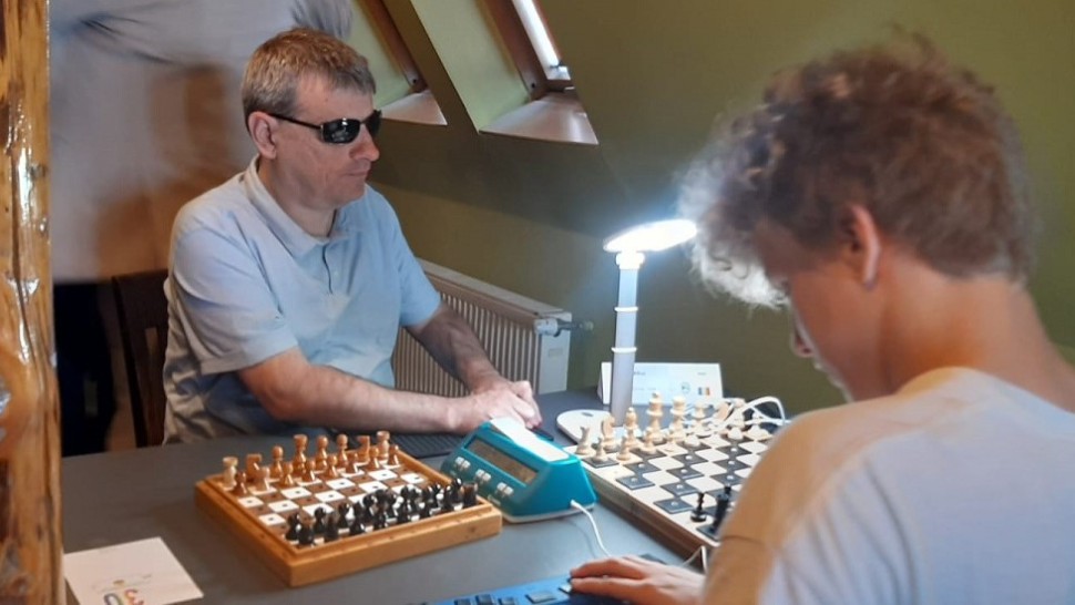 Inedit. Echipa României de șah pentru nevăzători concurează la Campionatul Mondial din 2026
