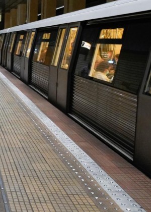 Călătoria cu metroul nu se mai scumpește. Propunere pentru demiterea directoarei Metrorex