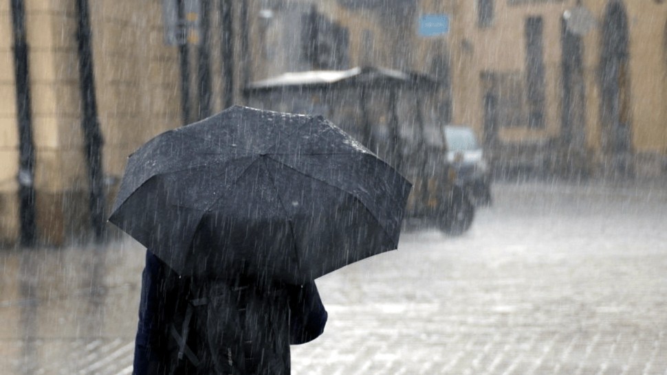 ANM vești proaste pentru români în vacanța de 1 Mai. Vreme rea cu vânt ploi și ninsori Când se încălzește