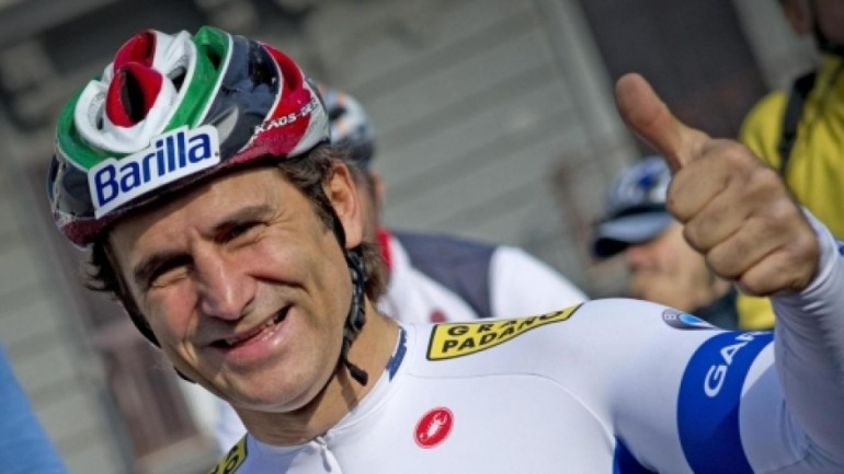 A murit Alessandro Zanardi Sportivul care a învăţat Italia să nu renunţe niciodată avea 59 de ani