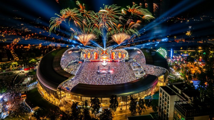 Programul artiștilor la UNTOLD 2026. Românii îi vor vedea pe Sting Zara Larsson și Lewis Capaldi