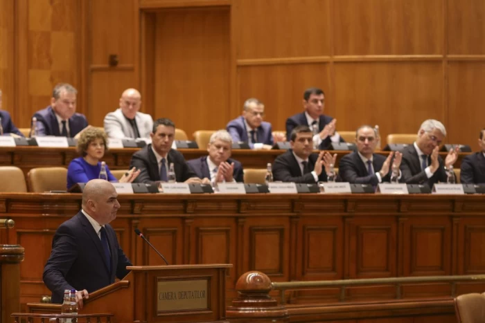 Dezbaterea si votul motiunii de cenzure initiate de PSD si AUR impotriva guvernului de coalitie, in Parlamentul Romaniei, 5 mai 2026. Inquam Photos / Octav Ganea