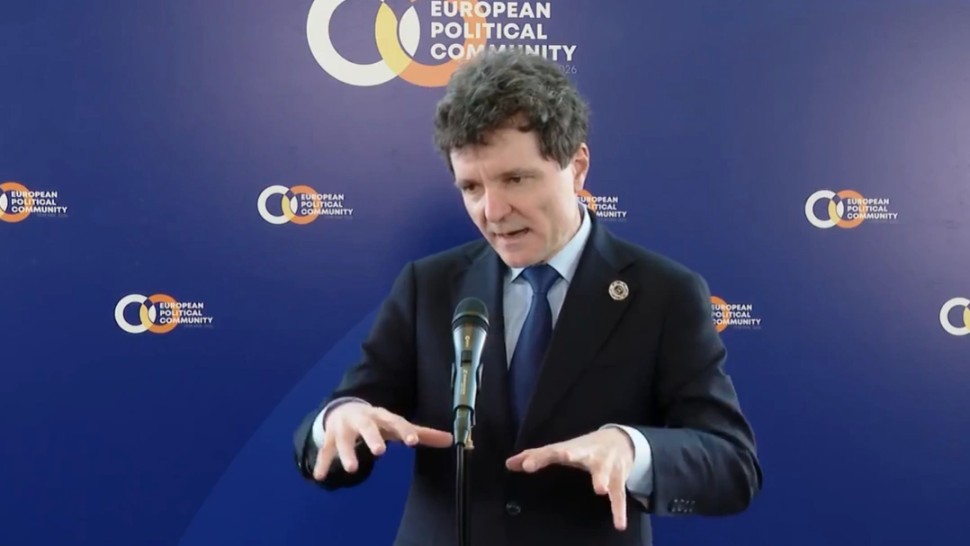 Președintele Nicușor Dan primele reacții privind moțiunea de cenzură România va continua să păstreze traiectoria occidentală statul va continua să funcționeze VIDEO