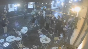 Bătaie între fanii lui Max Korzh și mai mulți motocicliști români. Alertă în poliție pentru concertul de sâmbătă VIDEO