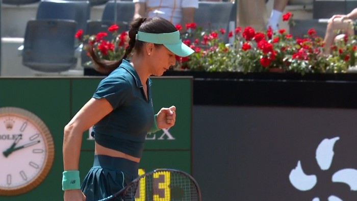 Sorana Cîrstea o nouă victorie la Roma A ajuns în semifinale după ce a învins-o pe Jeļena Ostapenko