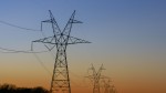 A căzut una dintre cele mai importante linii de tensiune. Avertisment pentru populaţie