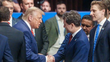 Întâlnire între Nicușor Dan și Donald Trump. Se fac ultimele negocieri înaintea discuției din SUA