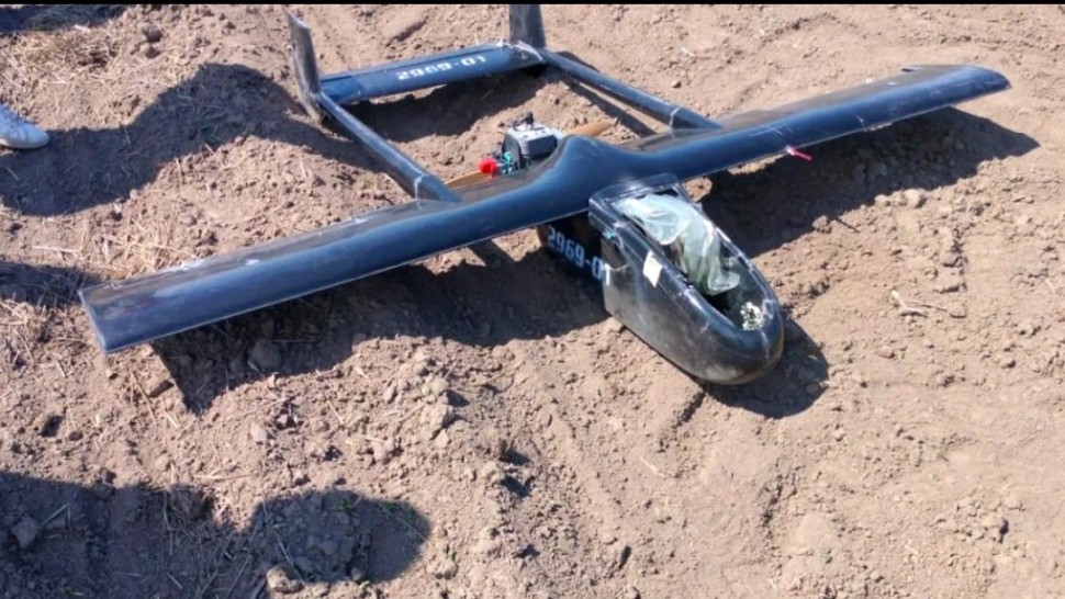 O dronă a căzut în județul Suceava lângă granița cu Ucraina. Drona nu prezintă elemente de interes pirotehnic