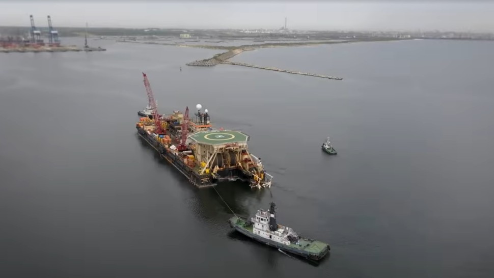 Progres important în cadrul proiectului Neptun Deep. Au început lucrările la conducta offshore care va prelua gazele din largul Mării Negre