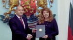 Câștigătorul alegerilor din Bulgaria Rumen Radev a fost desemnat să formeze un Guvern. Ce variante are pe masă