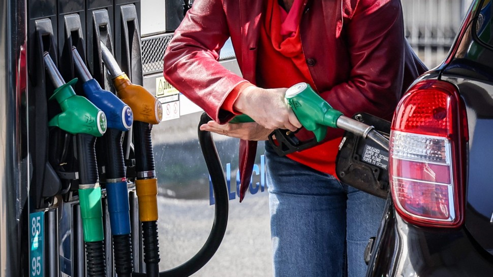 Preț carburanți 11 mai. Motorina s-a ieftinit dar benzina a rămas la același preț