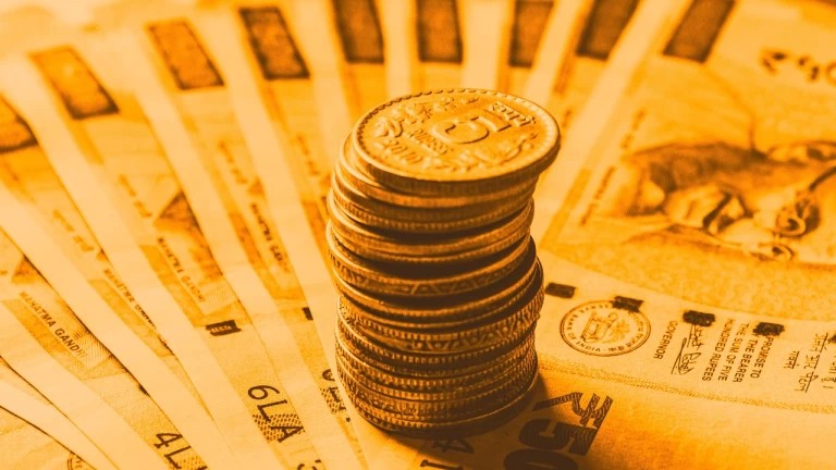 Horoscop financiar pentru weekendul 23-24 mai 2026. Cele trei zodii care ar putea câștiga o sumă mare de bani
