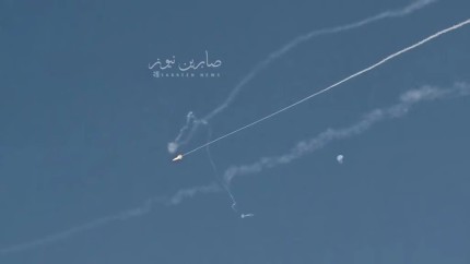 Noi tensiuni în Orientul Mijlociu Emiratele Arabe Unite anunță că au interceptat 15 rachete iraniene și patru drone