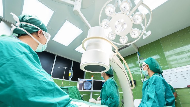 Un bărbat din SUA a murit după ce medicul i-a îndepărtat ficatul în loc de splină. Ce a declarat doctorul Nu am putut face diferența