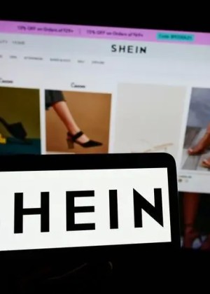 Alertă pentru clienții Shein. Compania este acuzată că ar transfera ilegal date către China