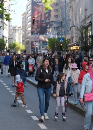 Al patrulea weekend Străzi deschise în București. Piața Revoluției devine spațiu al dialogului și comunității
