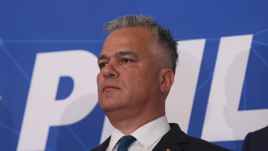 Adrian Veștea candidează pentru șefia PNL. Ce îi cere lui Ilie Bolojan Sunt convins că nu va refuza o confruntare democratică