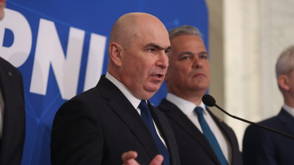 Ședință tehnică a PNL înainte de Congresul Extraordinar de duminică Până la ora 17.00 se depun moțiunile candidaților. Bolojan va candida la șefia PNL Veștea nu girează prin candidatură un simulacru democratic