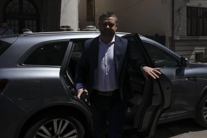 Primarul Capitalei, Ciprian Ciucu, soseste la sediul DNA, in Bucuresti, 17 iunie 2026. sursă foto: Inquam Photos / Octav Ganea