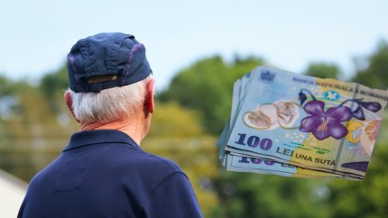 Sute de lei pensie suplimentară. Milioane de pensionari o pot încasa dacă depun actele